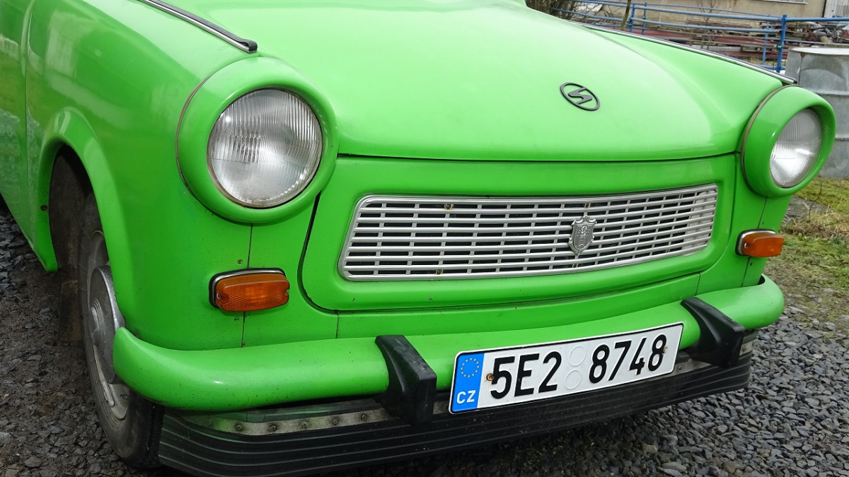 TRABANT 601-S - Auta Socialismu